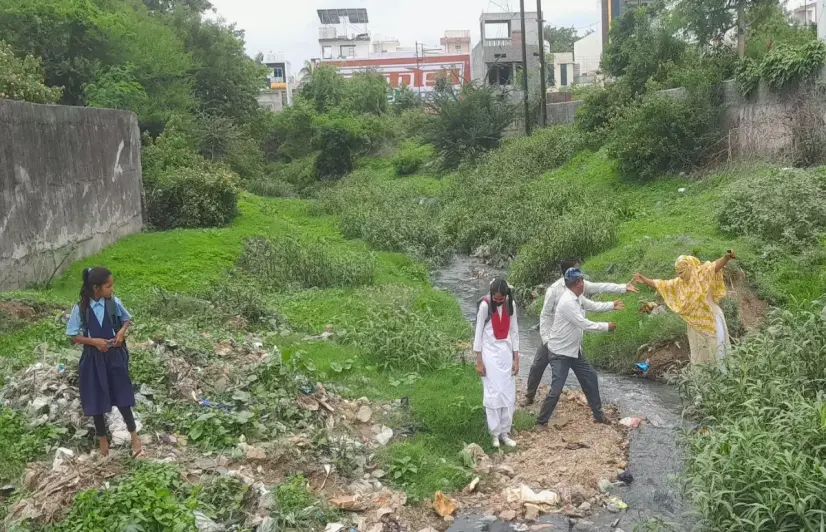 Khandwa demolishes bridge linking Muslim locality to main road, residents allege discrimination